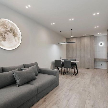Noviy Bereg Design Apartment โอเดสซา ภายนอก รูปภาพ
