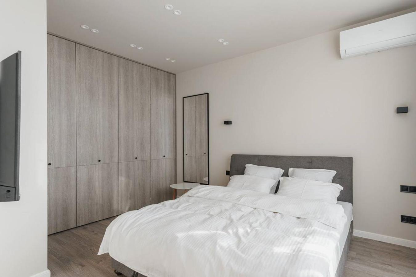 Noviy Bereg Design Apartment โอเดสซา ภายนอก รูปภาพ