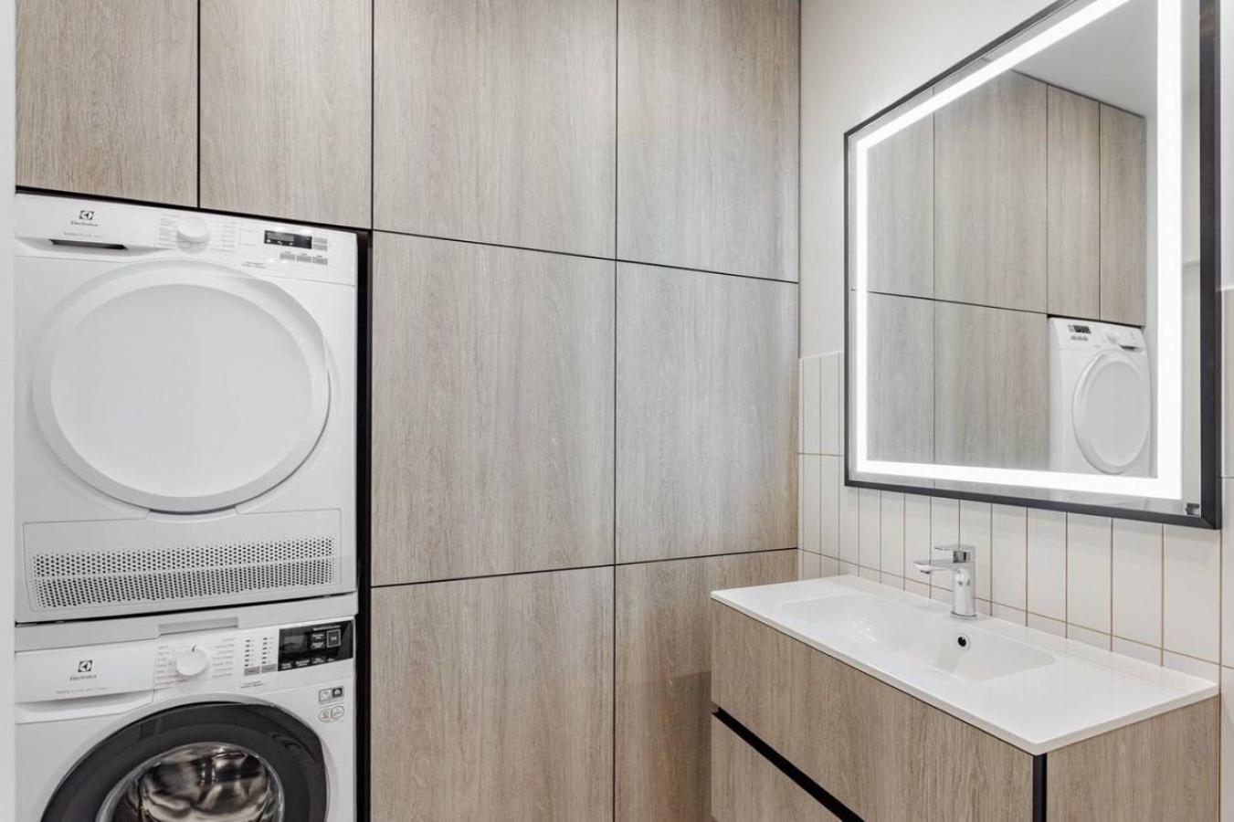 Noviy Bereg Design Apartment โอเดสซา ภายนอก รูปภาพ